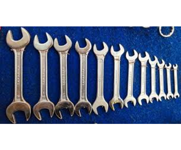 spanner set taparia